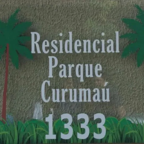 Vendo excelente terreno medindo 250 metrôs quadrados no Condomínio Park Curumau