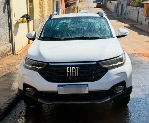 Fiat Strada Volcano 1.3 Flex 8V CD 2021