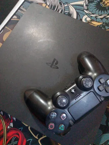 PS4 500GB Completo - Funcionando Perfeitamente com um controle