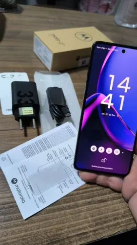 MOTOROLA EDGE 40 NEO 5G COMPLETO
