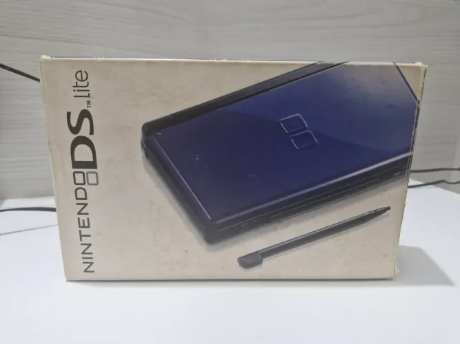 Nintendo DS Lite - Super conservado