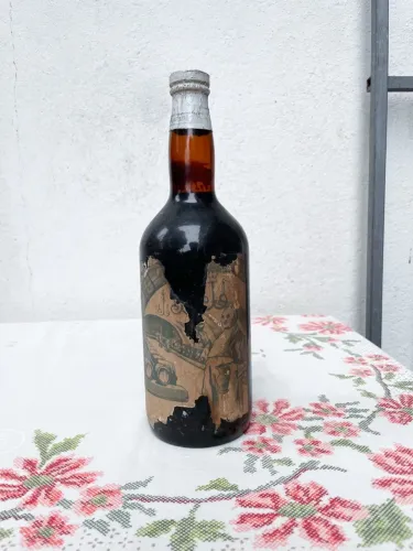 Vinho antigo de 1960