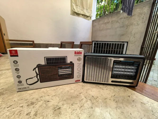 Rádio Retrô Kapsom com Bateria Recarregável - Novo!!!!