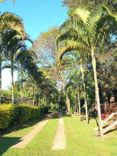 Chácara á venda na Estância dos Ipês ( próximo ao pedágio Julio Mesquita entrada antes do