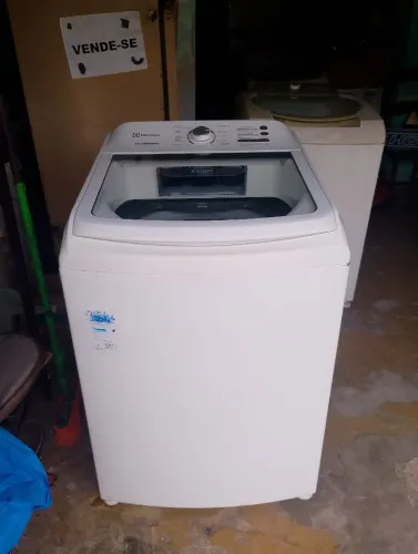 Máquina Eletrolux 15 kg