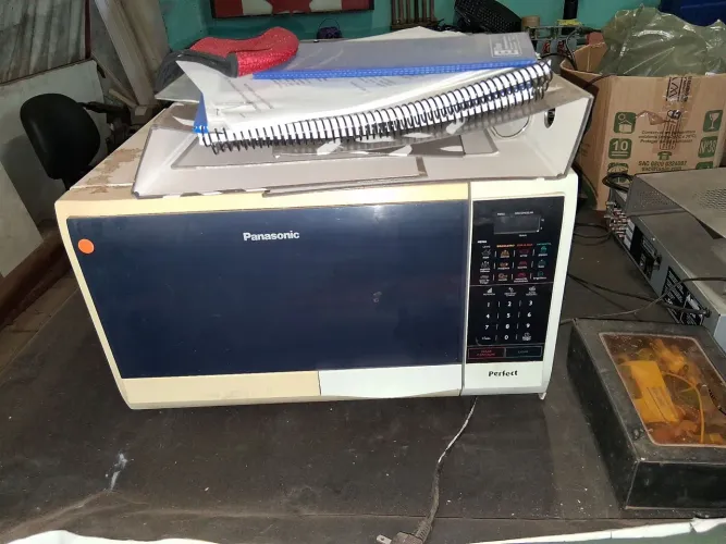 Vende se micro-ondas