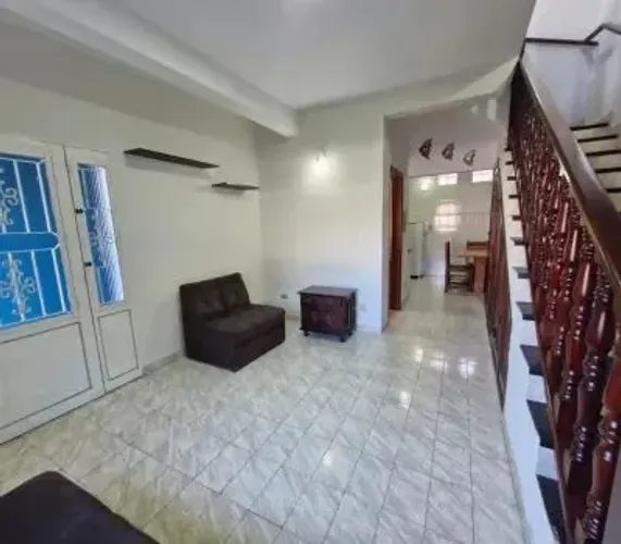 Locação - sobrado com 2 dormitórios no jardim primavera | Caraguatatuba-SP
