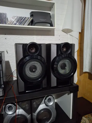 Par de Caixas para receiver