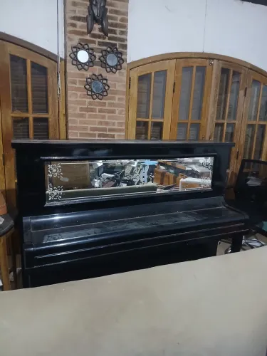 Vendo piano F.MODSTEIN