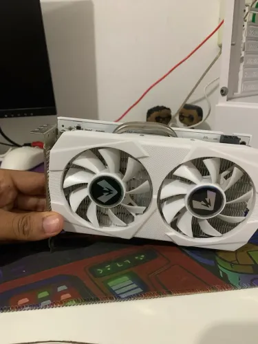 RX 580 2048SP MAX SUN BRANCA REVISADA 100%