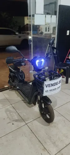Bicicleta elétrica fest