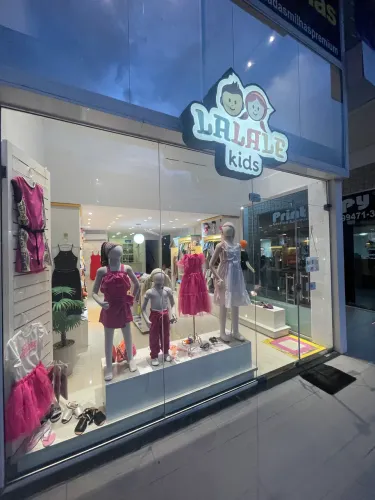 Repasse de Loja de Roupas Infantis - Pronta para Trabalhar e com Clientes