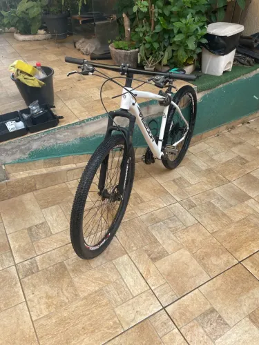 Bicicleta velooh aro 29 quadro 19