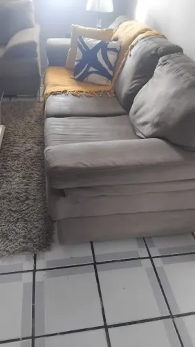 Sofá de 2 e 3 lugares