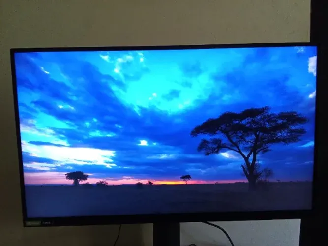 Monitor LG UltraGear 27'' 144 hz