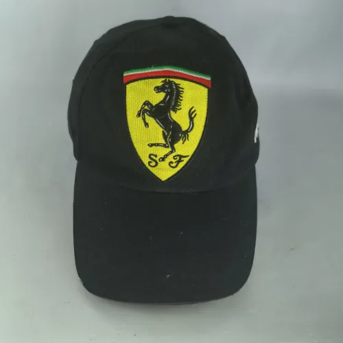 Boné Ferrari original equipe de fórmula 1. 