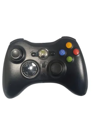 Controle xbox 360 (funcionando) sem detalhes.