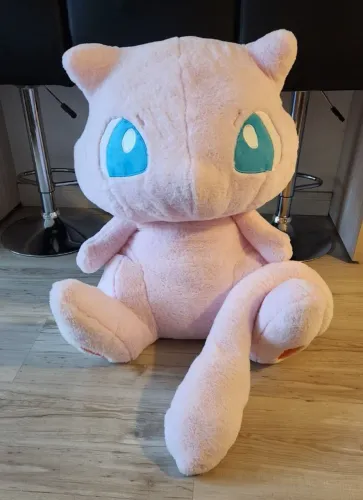 Pelúcia gigante Pokémon Mew