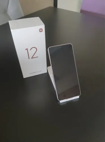 Xiaomi 12 Lite