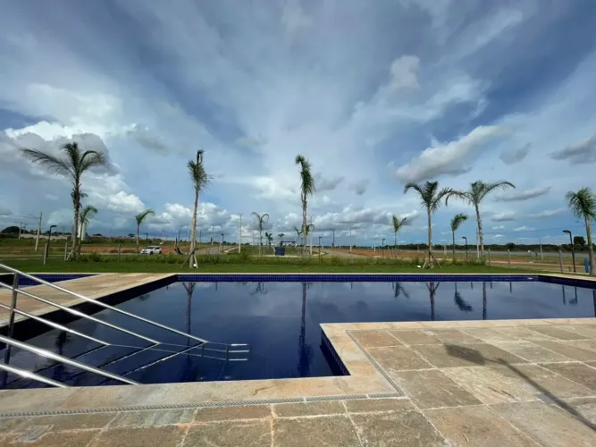 Condomínio Verana Lotes com 250m² em Várzea Grande - Av Mario Andreazza