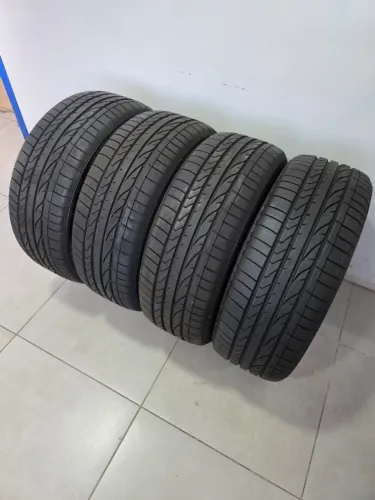 Pneus Bridgestone Dueler H/P 255/50R20