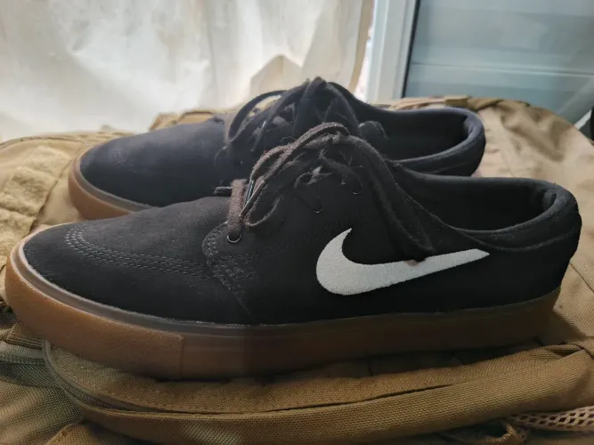 Tênis Nike Skate Stefan Janoski SB Couro preto 10'USA 42BR Ótimo Estado de conservação