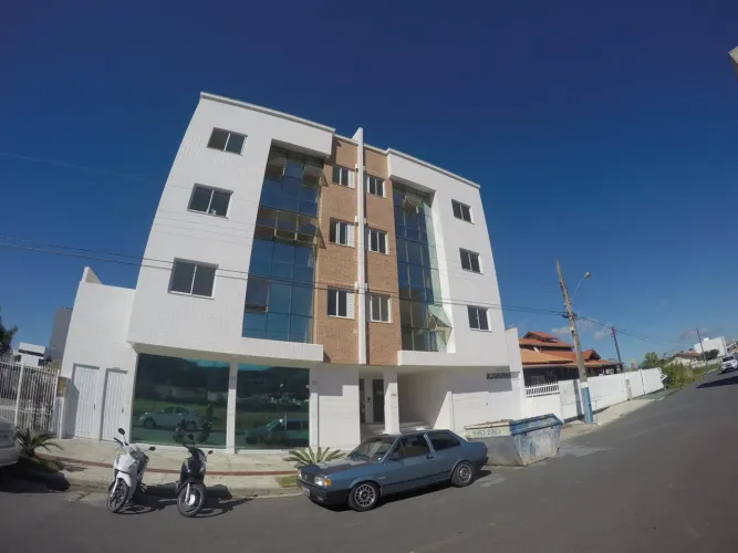 Apto 2 quartos - anual 