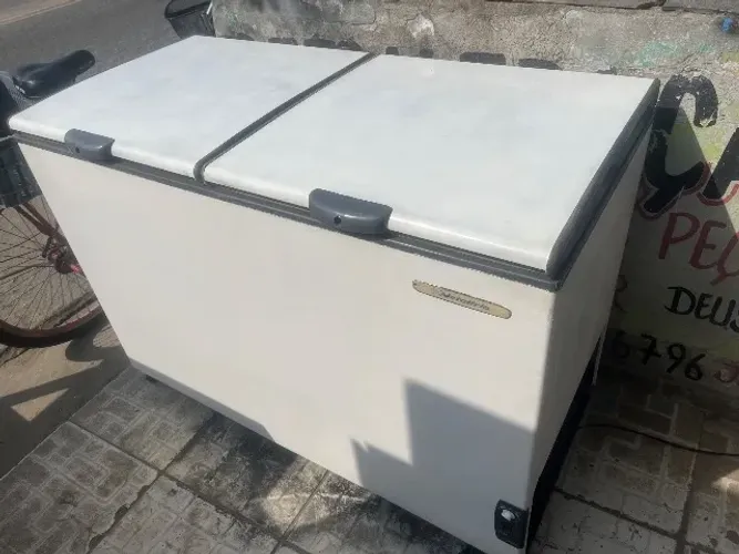  Freezer Grande em Ótimo Estado | Gelando Muito | R$ 1.500