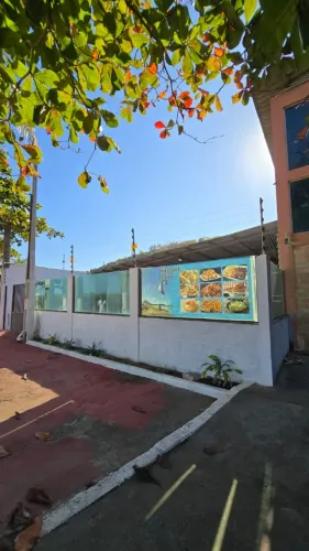 Galpão Restaurante com Kitinete 450m² Frente á praia