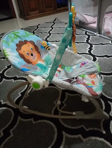 Cadeirinha de balanço