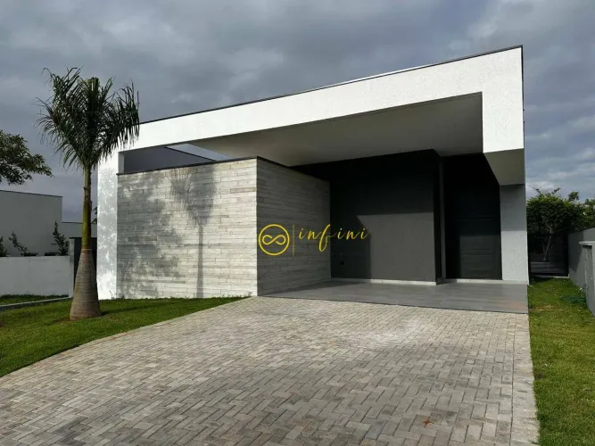 Casa de Condomínio com 3 Quartos à venda, 360 m² por R$ 2.890.000 - Condomínio Residencial