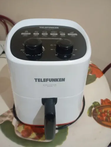 Air Fryer Telefunken EasyFryer 3600 - 220V - Semi Nova