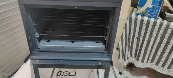 Forno industrial a gás novo