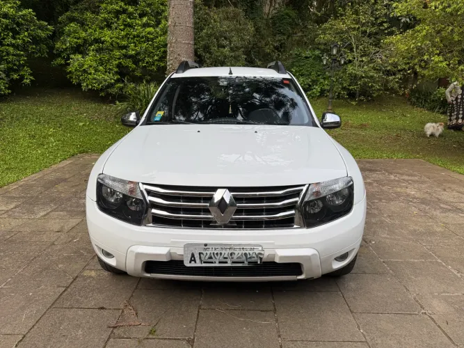Renault Duster Dynamique 2.0 Hi-flex 16V Aut. 2013