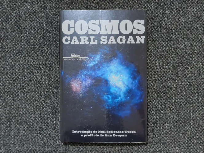 Cosmos - Carl Sagan