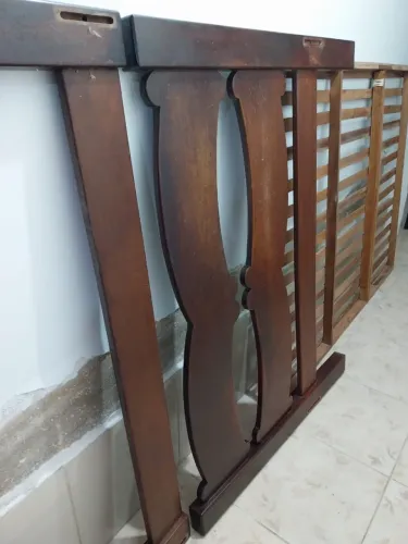 Cama de casal madeira maciça