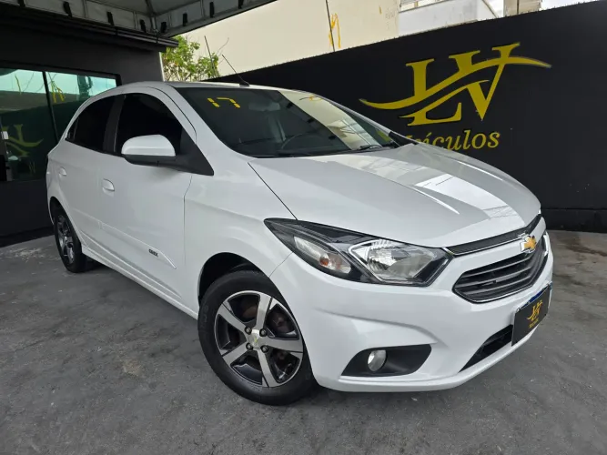 Chevrolet Onix Hatch LTZ 1.4 8V Flexpower 5P Mec. 2017