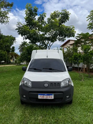 Fiorino para aluguel semanal