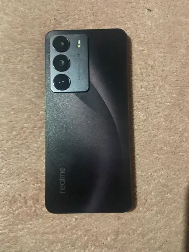 Celular realme C75