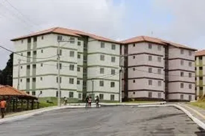 Apartamento de 2/4 à Venda - Pronto para Morar | Condomínio bela vista km25