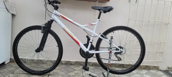 Bicicleta WBT - World Bike Tour - Caloi