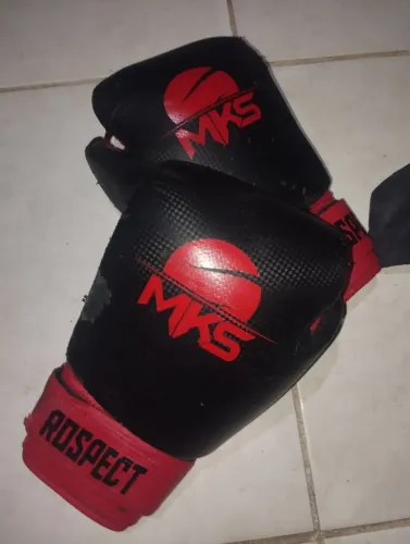 Luva muaythai 