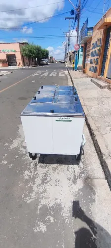 Carrinho de cachorro quente