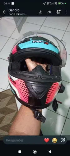 Capacete