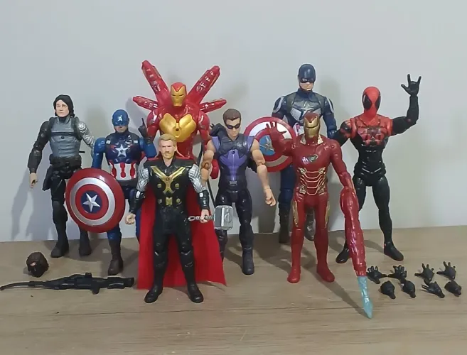 Bonecos vingadores marvel bootlegs lote