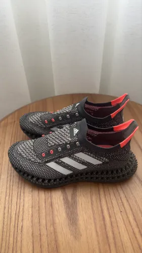 Tênis Adidas 4DFWD