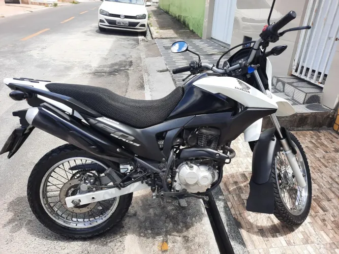 Moto broz 160 2016