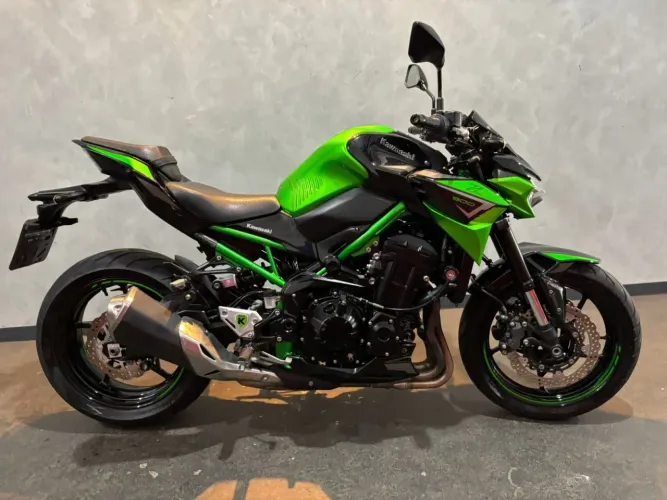 KAWASAKI Z900 SE VERDE 2022