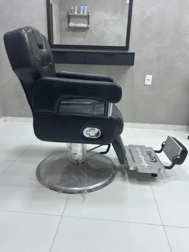 vendo poltrona para barbearia (nova)