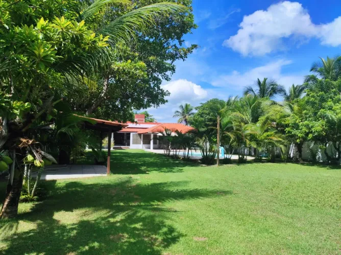 Casa com Piscina em Porto de Galinhas | Terreno 1.050m² | R$ 650 Mil